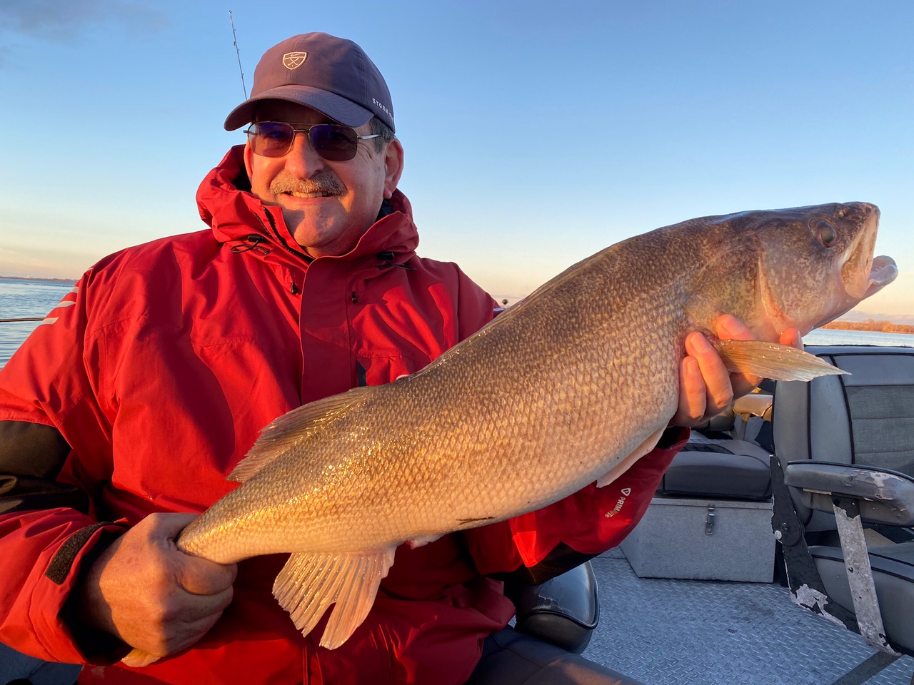 Night Time is the Right Time for Big Walleye - Dennis Dauble Books